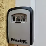 דירה No 35 - 2 Bedroom House גיסבורו